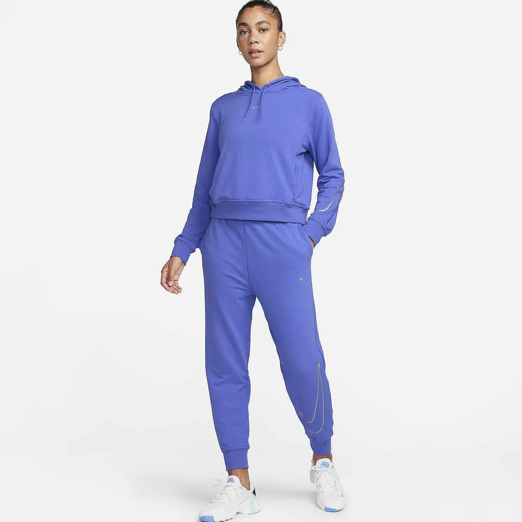 Nike Dri Fit One -Vrouwen Bijpassende Sets