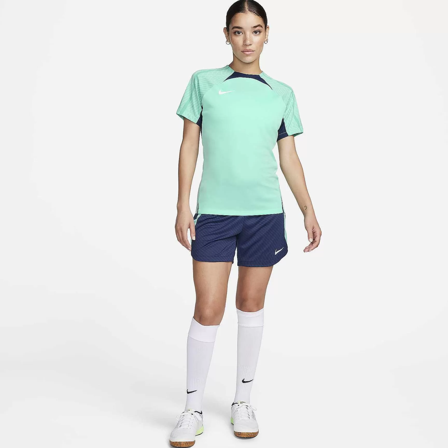 Nike Dri Fit Strike -Vrouwen Tops En T-Shirts