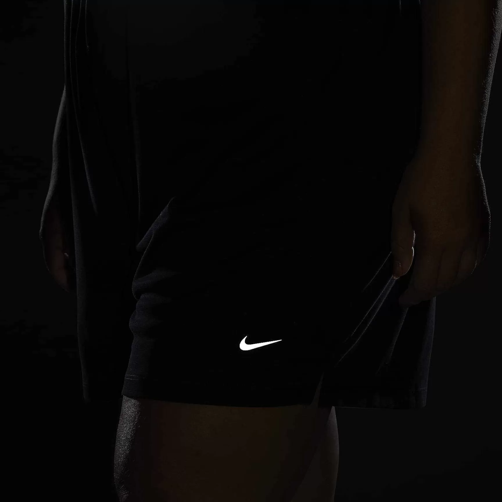 Nike Dri-Fit-Aanval -Vrouwen Cyber Monday-Kleding