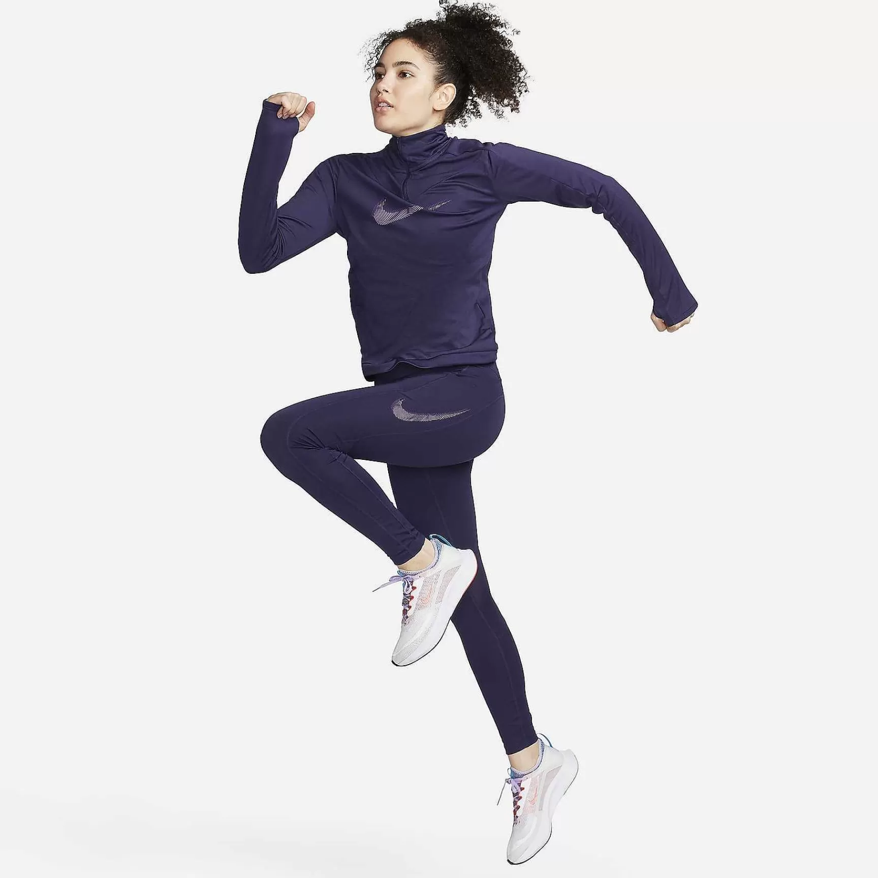 Nike Dri-Fit-Swoosh -Vrouwen Tops En T-Shirts