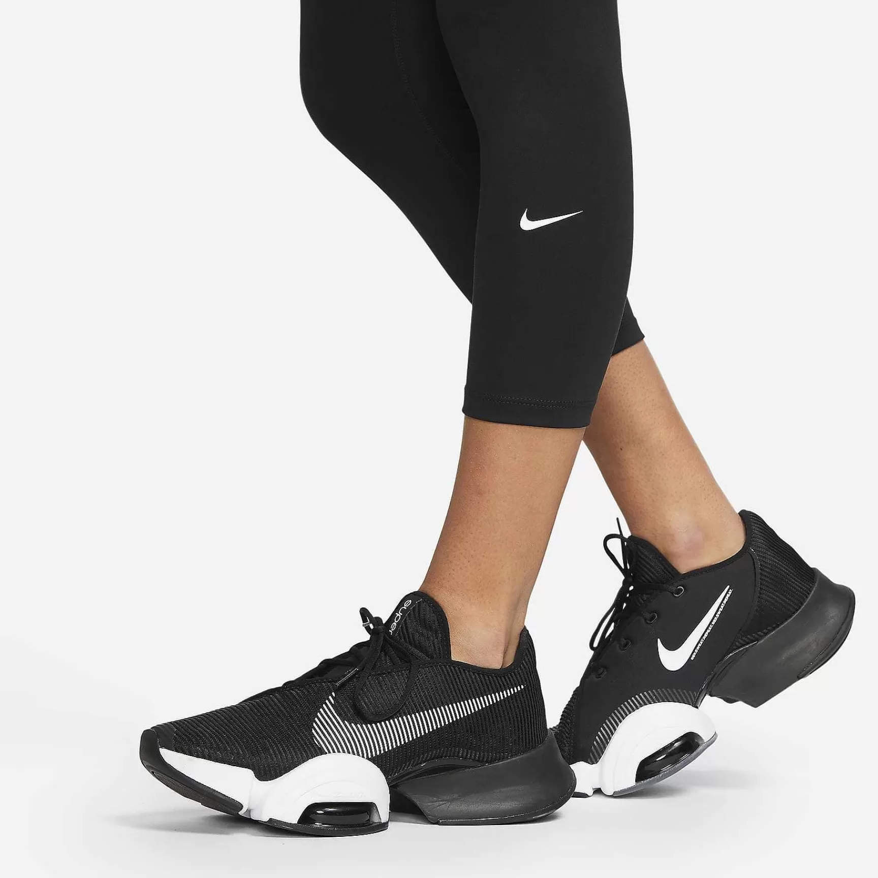 Nike Een -Vrouwen Cyber Monday-Kleding