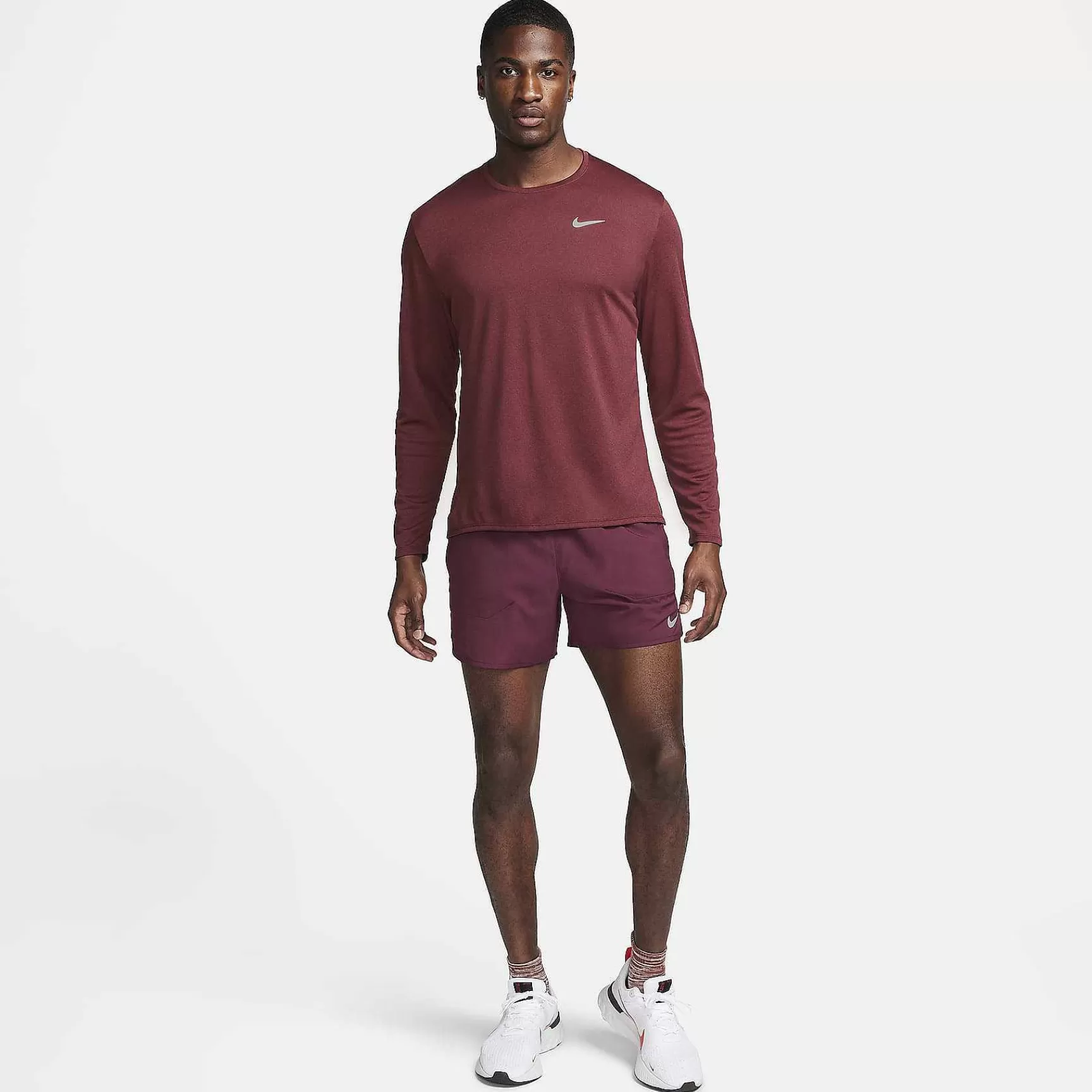 Nike Miler -Heren Tops En T-Shirts