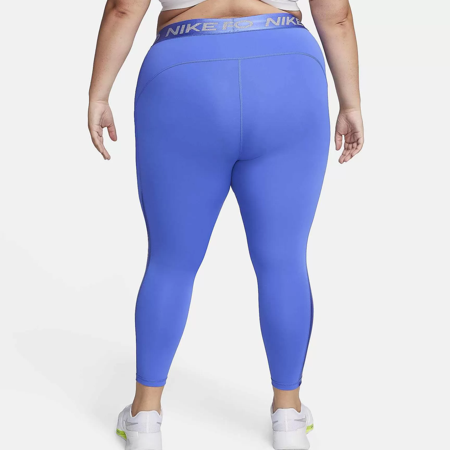 Nike Pro -Vrouwen Grote Maat