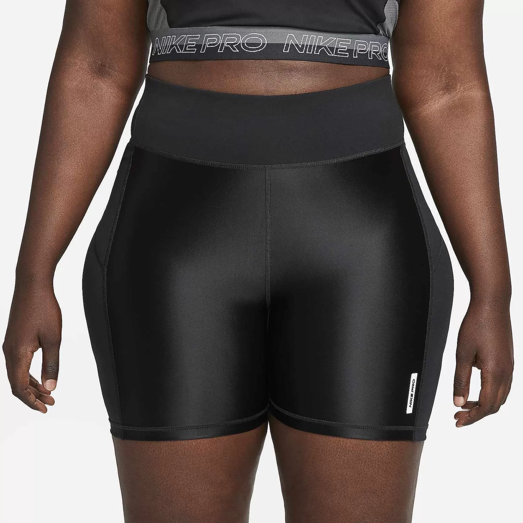 Nike Pro -Vrouwen Grote Maat