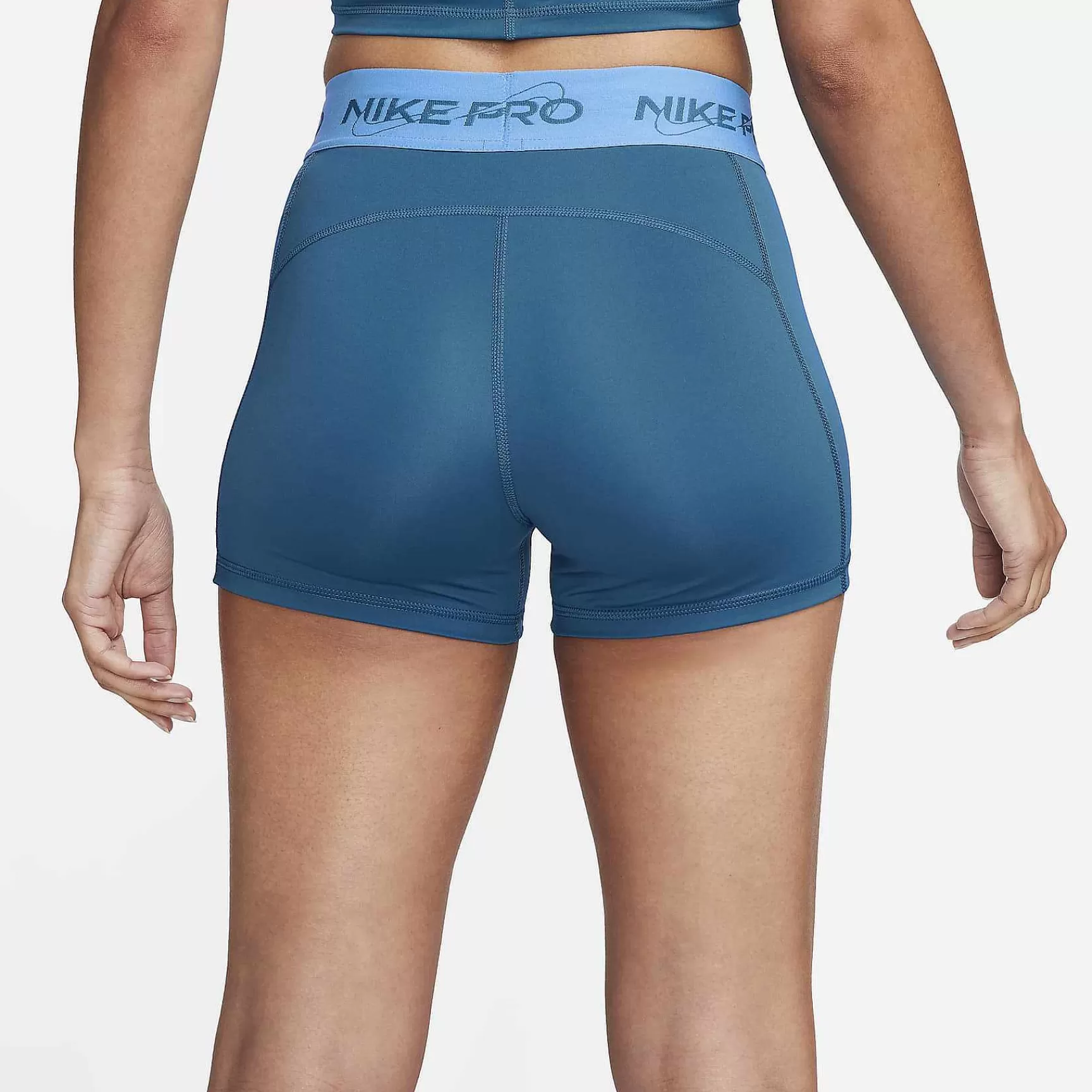 Nike Pro -Vrouwen Bijpassende Sets