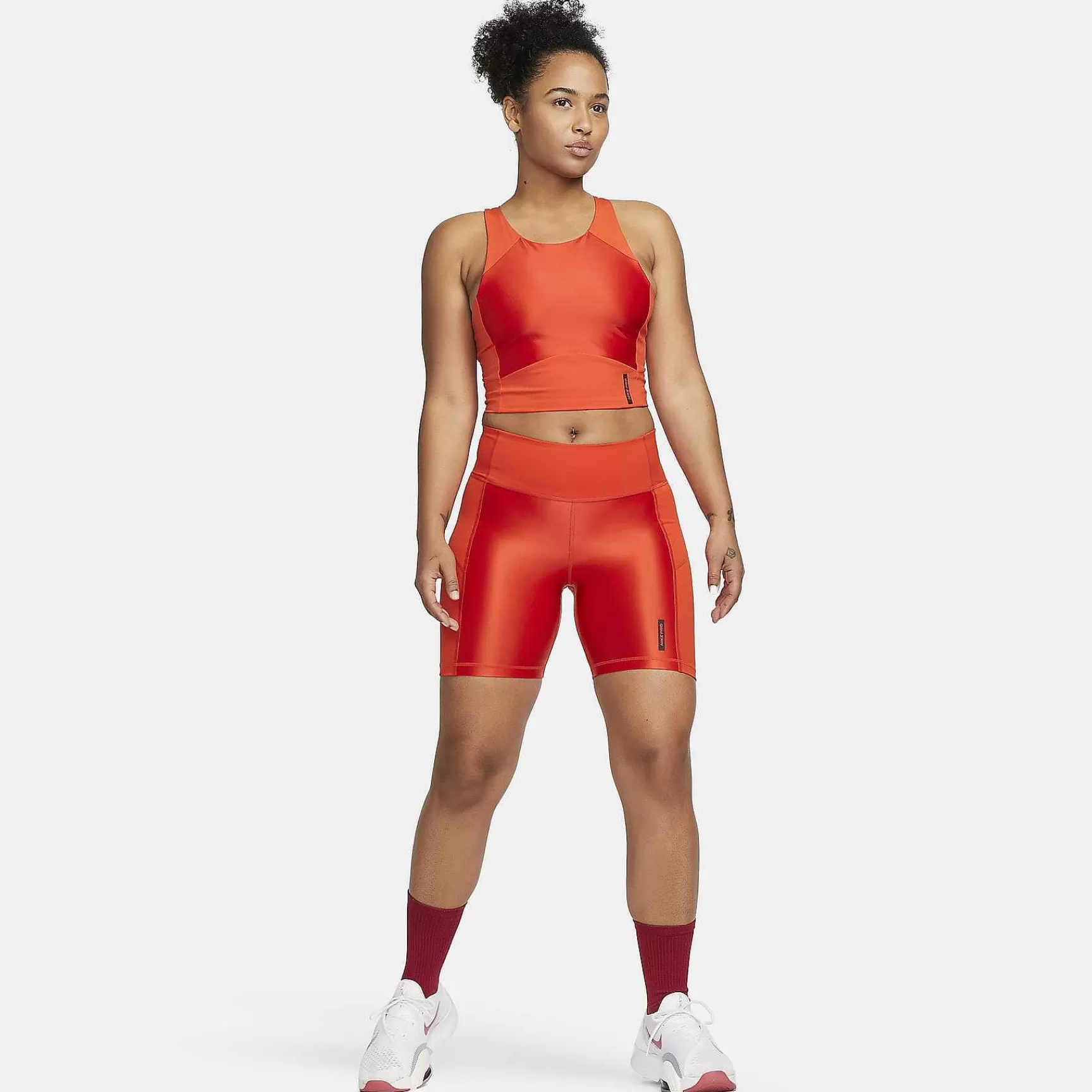 Nike Pro Dri Fit -Vrouwen Tops En T-Shirts