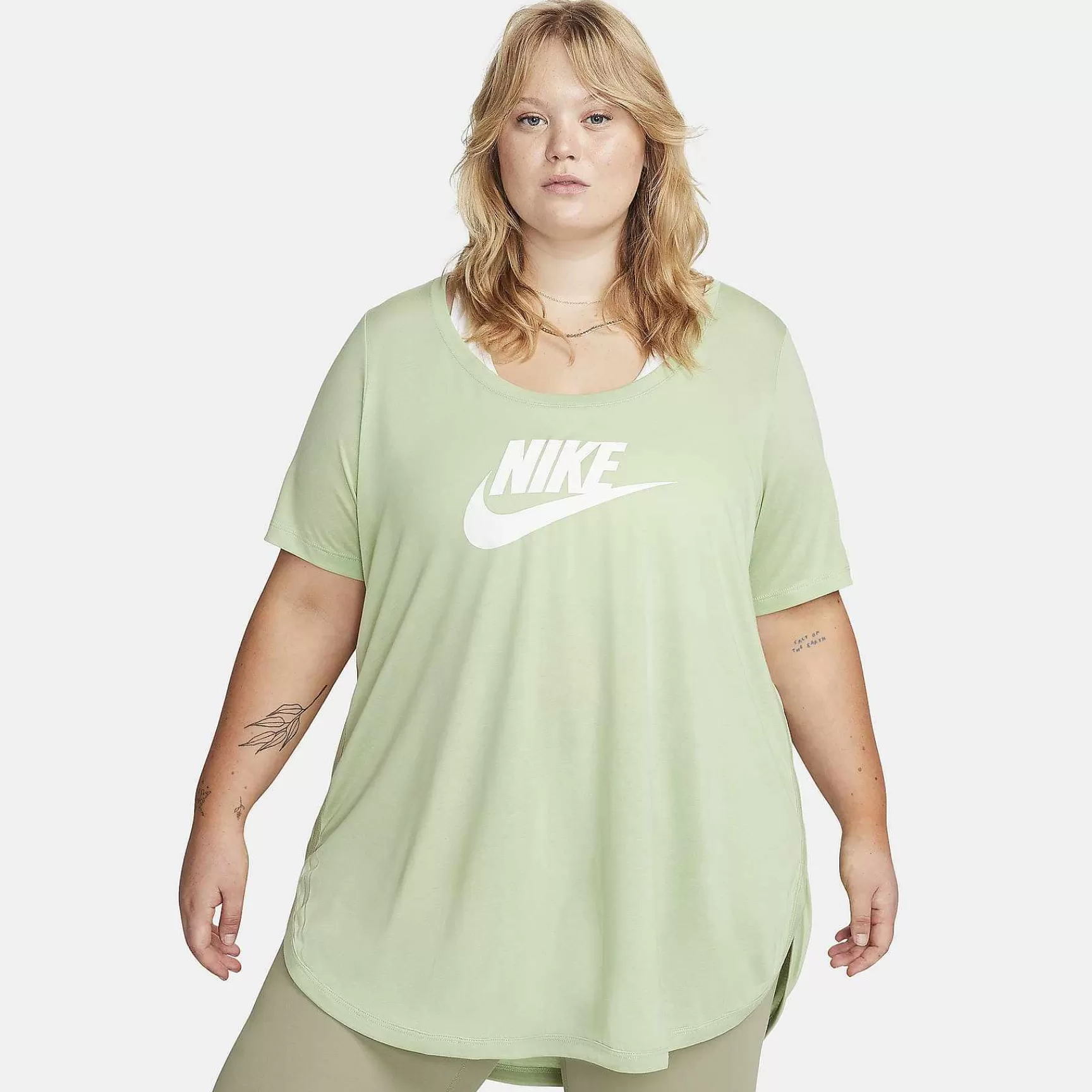 Nike Sportkleding Essentieel -Vrouwen Tops En T-Shirts