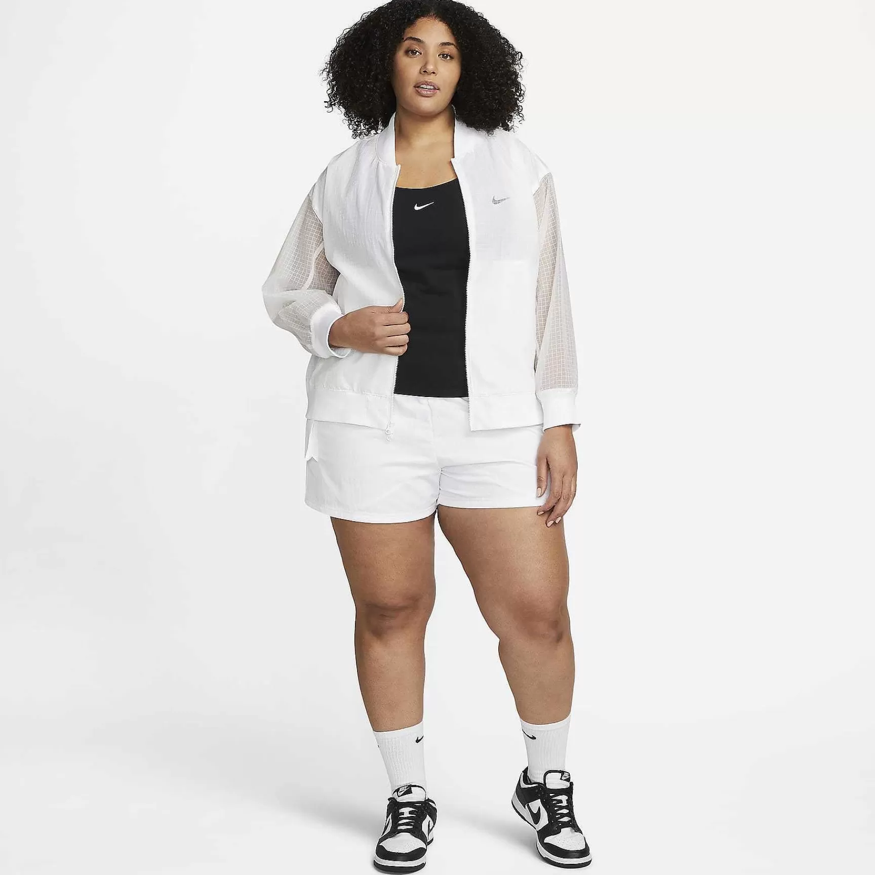 Nike Sportswear Essentials -Vrouwen Bovenkleding En Jassen