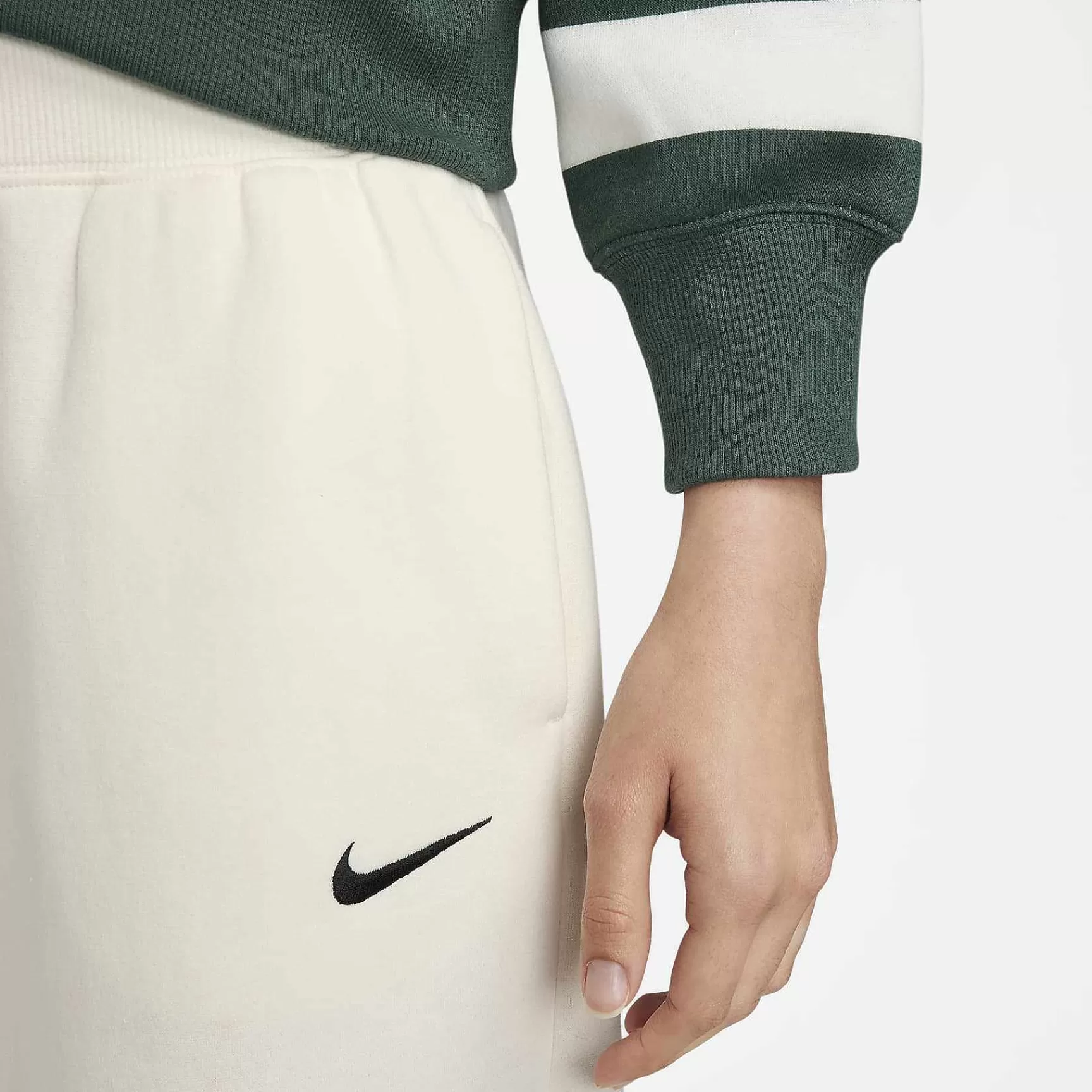 Nike Sportswear Phoenix-Fleece -Vrouwen Hoodies En Sweatshirts