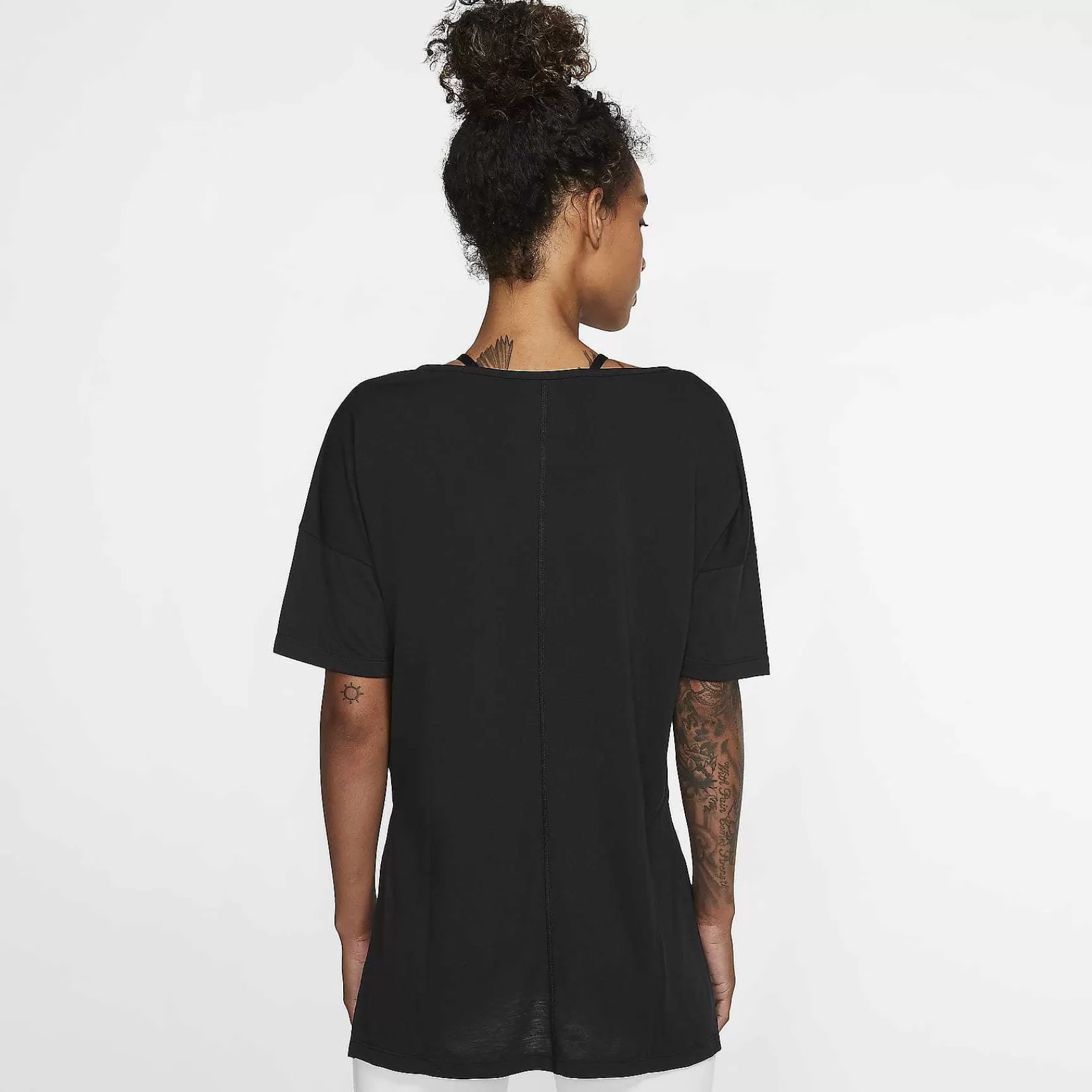 Nike -Yoga -Vrouwen Tops En T-Shirts