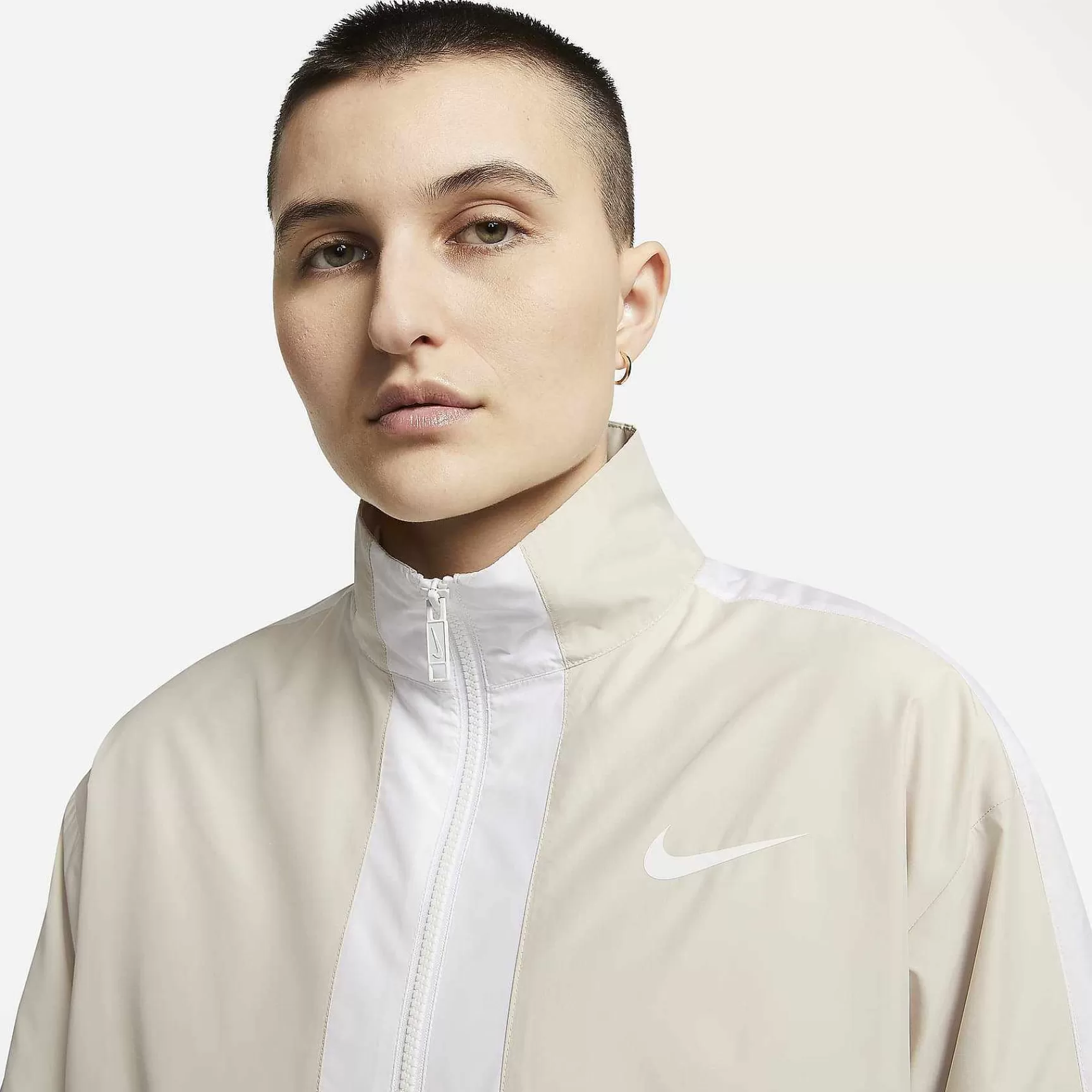 Nike Vs Essentieel -Vrouwen Bovenkleding En Jassen